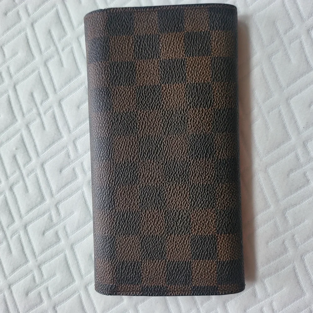 LOUIS VUITTON Portefeuille Sarah Damier Monogram